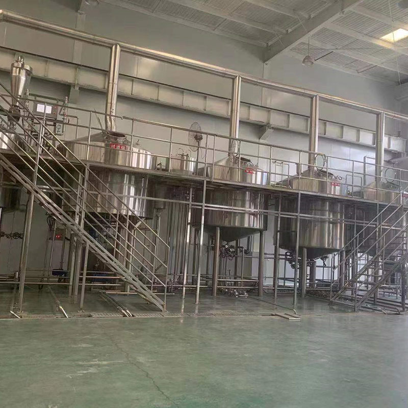 西昌镇精酿啤酒设备厂—平面布置、设备设计、制造、调试、培训等一条龙服务_COPY